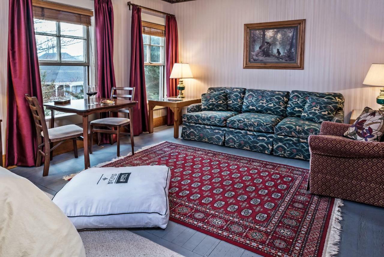 Mccloud Hotel Exteriör bild